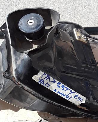 Serbatoio nudo yamaha majesty 250 '96/99