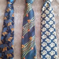 Pacchetto di  3 cravatte di seta