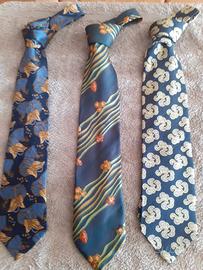 Pacchetto di  3 cravatte di seta