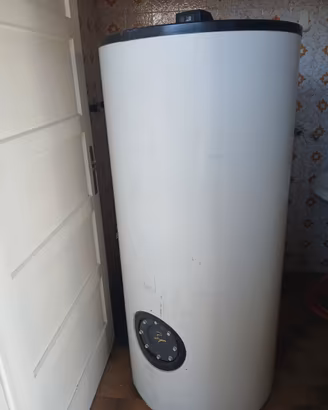 accumolo acqua calda