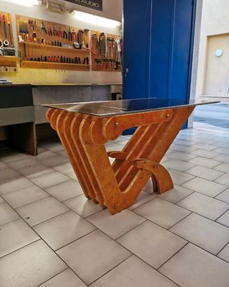 Tavolo in legno