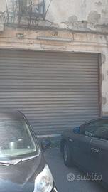 Locale deposito via epomeo con doppio accesso