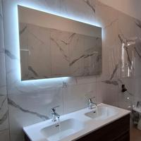 Bagno completo, cabina, mobile bagno, piastrelle 