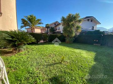 4 LOCALI A CERVINARA