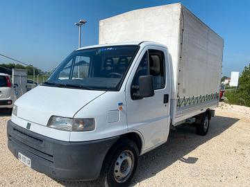 Fiat Ducato con cassone e centina