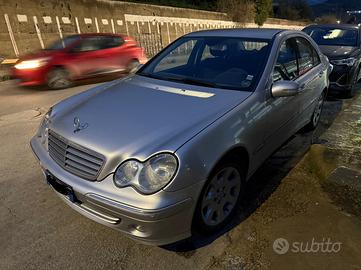 Mercedes-benz C220CDI Avantgarde Sport UNICOPRO200