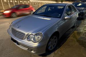 Mercedes-benz C220CDI Avantgarde Sport UNICOPRO200