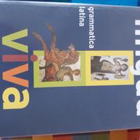 Grammatica Latina scuole superiori