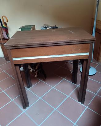 macchina da cucire, vintage, Necchi, con mobile