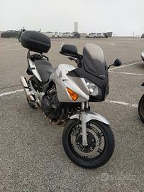 Honda CBF 600 S - PC38 - 2004