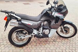 Honda Transalp 600