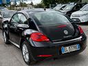 -una-chicc-volkswagen-maggiolino-1-6-tdi