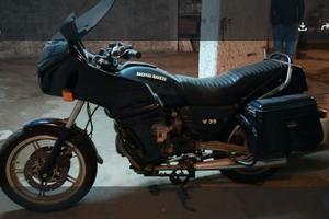 Moto Guzzi V35