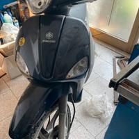 Scooter liberty 4 tempi