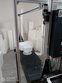 taglio polistirolo a filo caldo