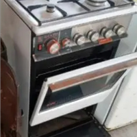 Cucina a gas con forno