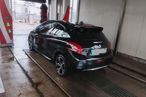 Peugeot 208  1.6 benzina  gti 200 cavalli