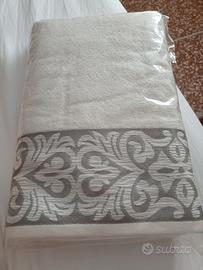 telo bagno colore bianco