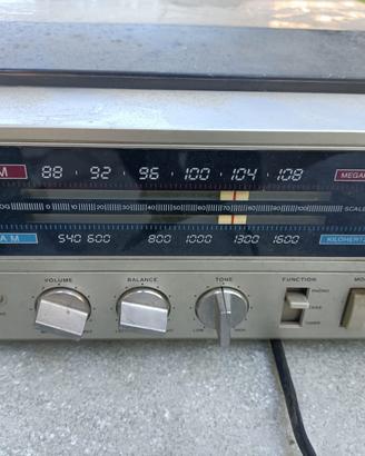 Stereo giradischi mangianastri vintage Silver
