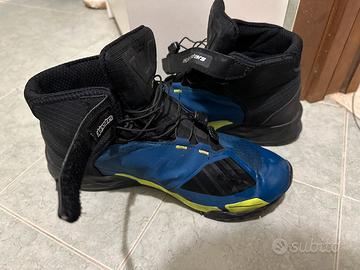 Scarpe moto alpinestar