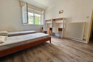 GRANDISSIMA STANZA MATRIMONIALE x RAGAZZA