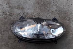 Faro e frecce Aprilia Pegaso 650