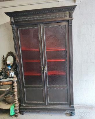 Credenza vetrina d'epoca in legno massello