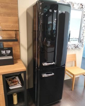 Frigorifero modello Fab32rbl5 Smeg