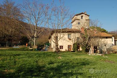 Porzione di colonica rustica