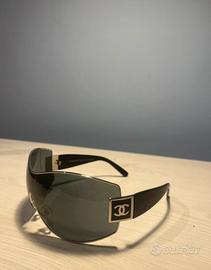 Occhiali da sole neri stile CHANEL eleganti