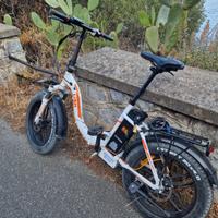 BICI ELETTRICA FAT BIKE POCO USATA 
