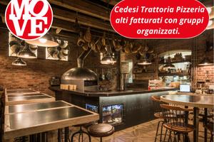 Pizzeria alta affluenza e gruppi organizzati