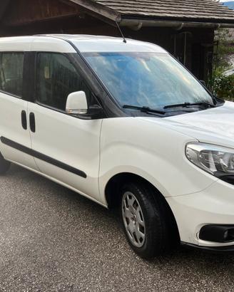 Fiat Dobló 2016 5 posti