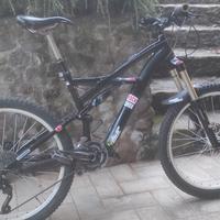 specialized enduro Comp 26