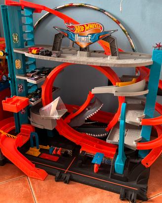 Pista Hot Wheels ultimate garage