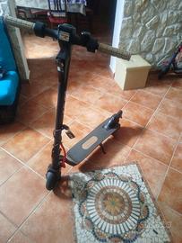 monopattino e-slide