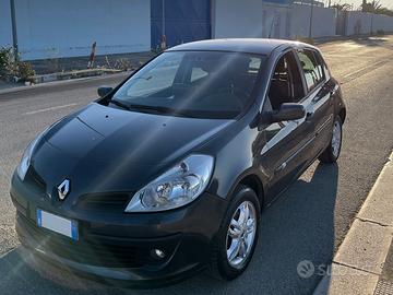 Renault Clio 1.2 OK Neopatentati + CarPlay