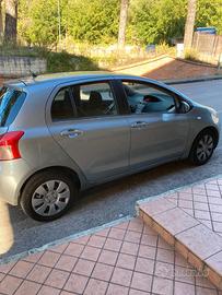 AUTOVETTURA TOYOTA YARIS 1.3 16V 64KW GPL