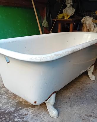 Vasca da bagno in ghisa originale primi del 900