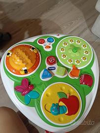 tavolino giochi chicco con suoni e luci
