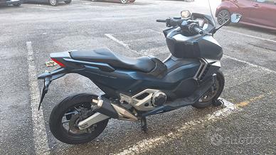 HONDA FORZA 750
