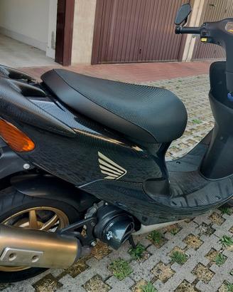 scooter Honda ZX Dio 