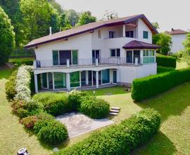 Incantevole villa con vista panoramica