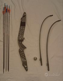 Arco nudo, sport outdoor