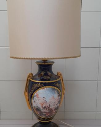 Lampada con paralume