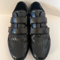 Scarpa uomo Geox nera con strappo taglia 39