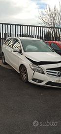 mercedes classe b180 2013 ricambi