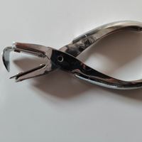 Leva punti in metallo Livengood