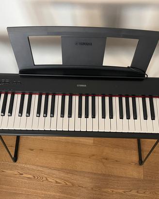 Yamaha NP-12 + Supporto Yamaha L-2C + Custodia
