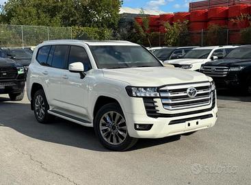 TOYOTA Land Cruiser 300 3.5 V6 305KW 415HP 7 POS